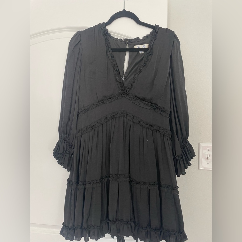 Black long sleeve dress